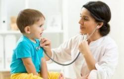 صحة وطب : نصائح لحماية الأطفال من الجفاف.. علامات لازم تعرفيها